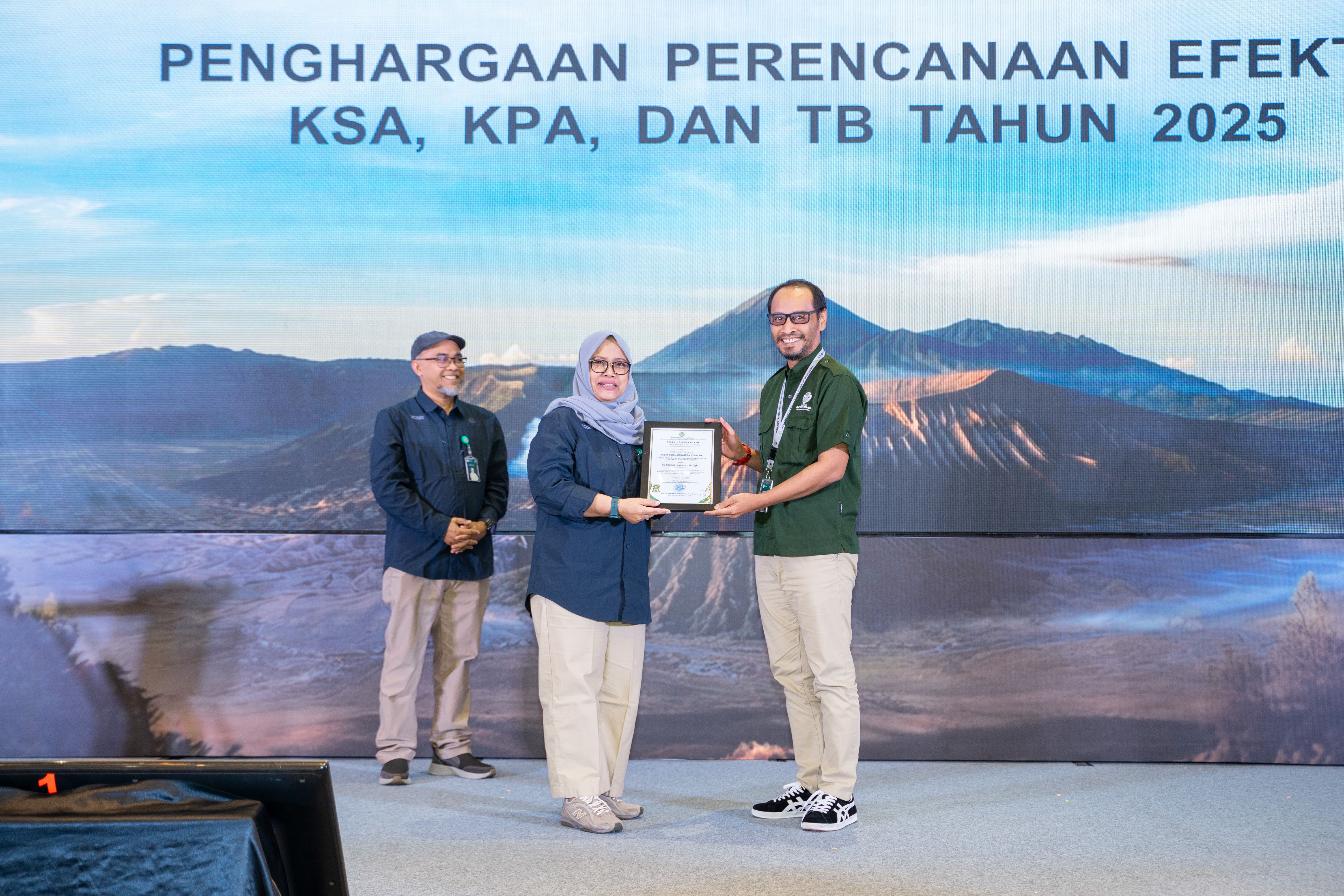 BKSDA SUMSEL RAIH PENGHARGAAN PERENCANAAN PENGELOLAAN EFEKTIF